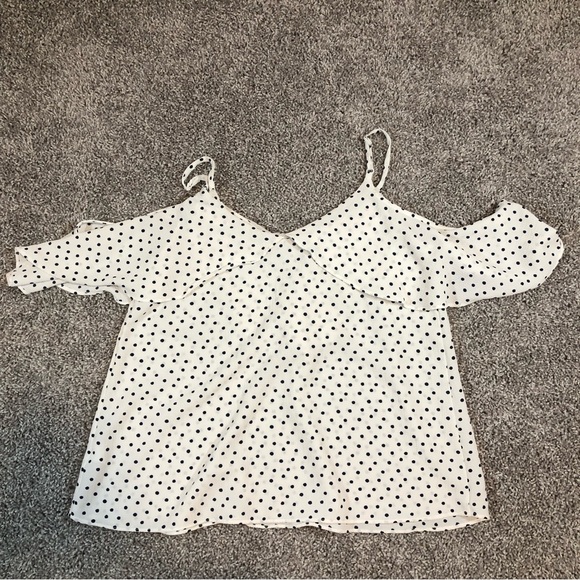 Soprano Polka Dot Blouse - Picture 5 of 5